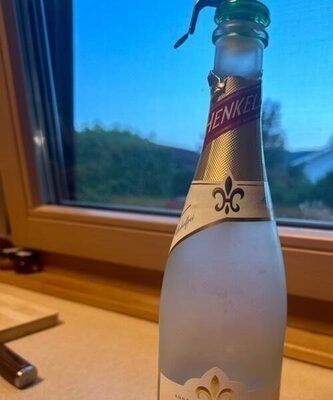 Henkell Dealcholized Sparkling Wine